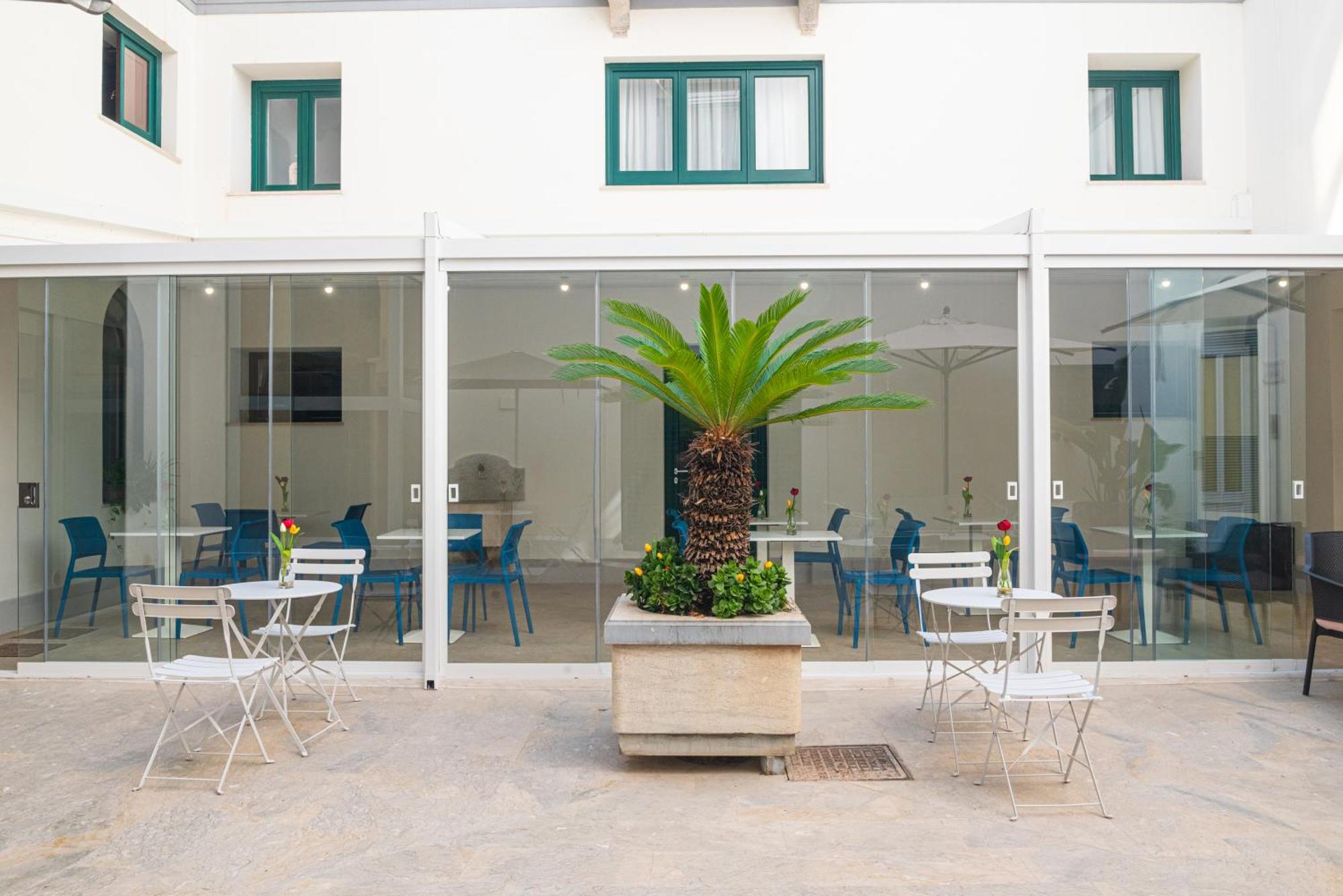 Historico Loft & Rooms Palazzo Adragna XIX Trapani Ngoại thất bức ảnh