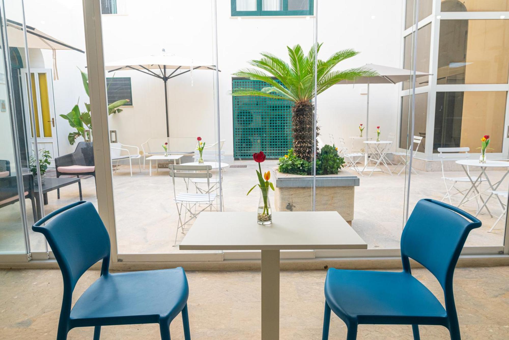 Historico Loft & Rooms Palazzo Adragna XIX Trapani Ngoại thất bức ảnh