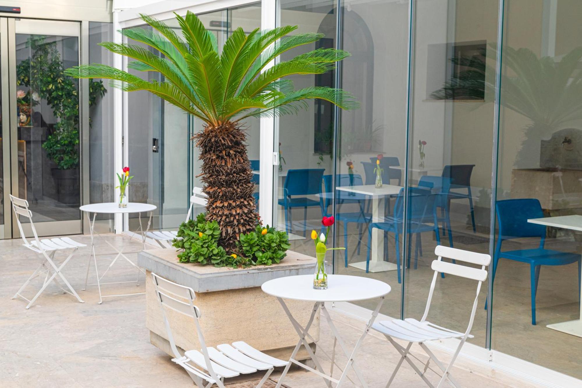 Historico Loft & Rooms Palazzo Adragna XIX Trapani Ngoại thất bức ảnh