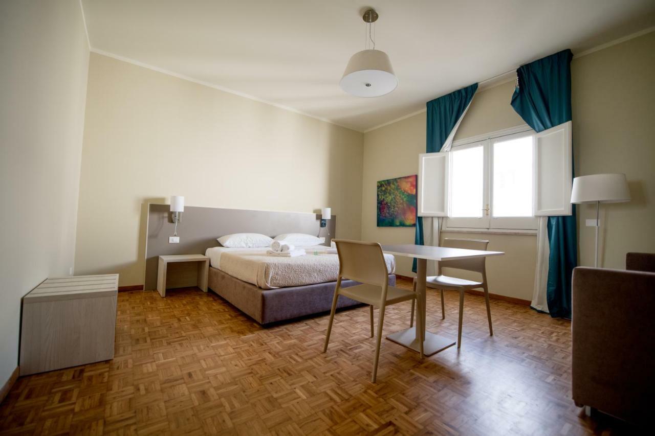 Historico Loft & Rooms Palazzo Adragna XIX Trapani Ngoại thất bức ảnh