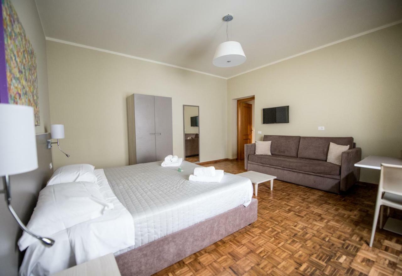 Historico Loft & Rooms Palazzo Adragna XIX Trapani Ngoại thất bức ảnh