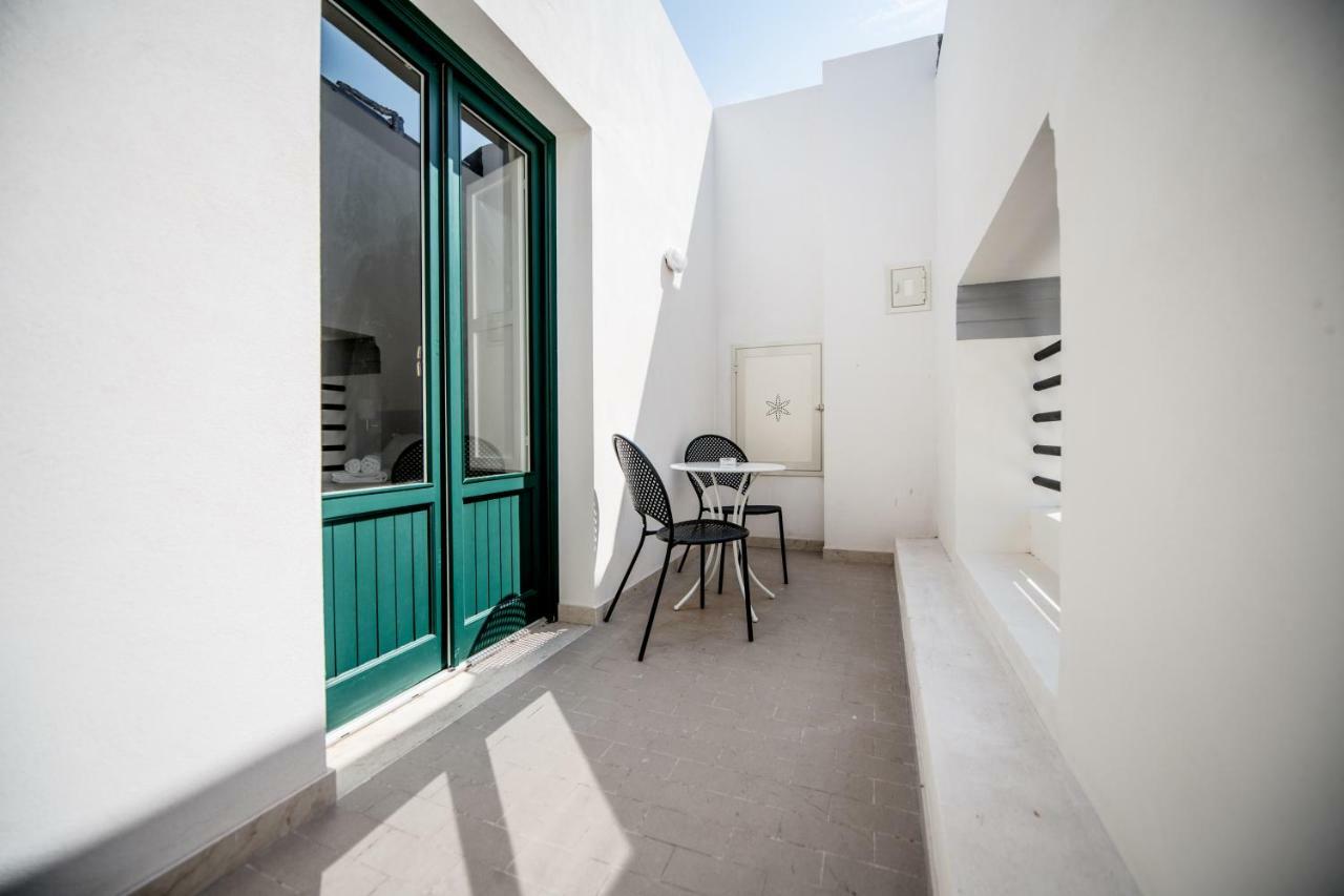 Historico Loft & Rooms Palazzo Adragna XIX Trapani Ngoại thất bức ảnh